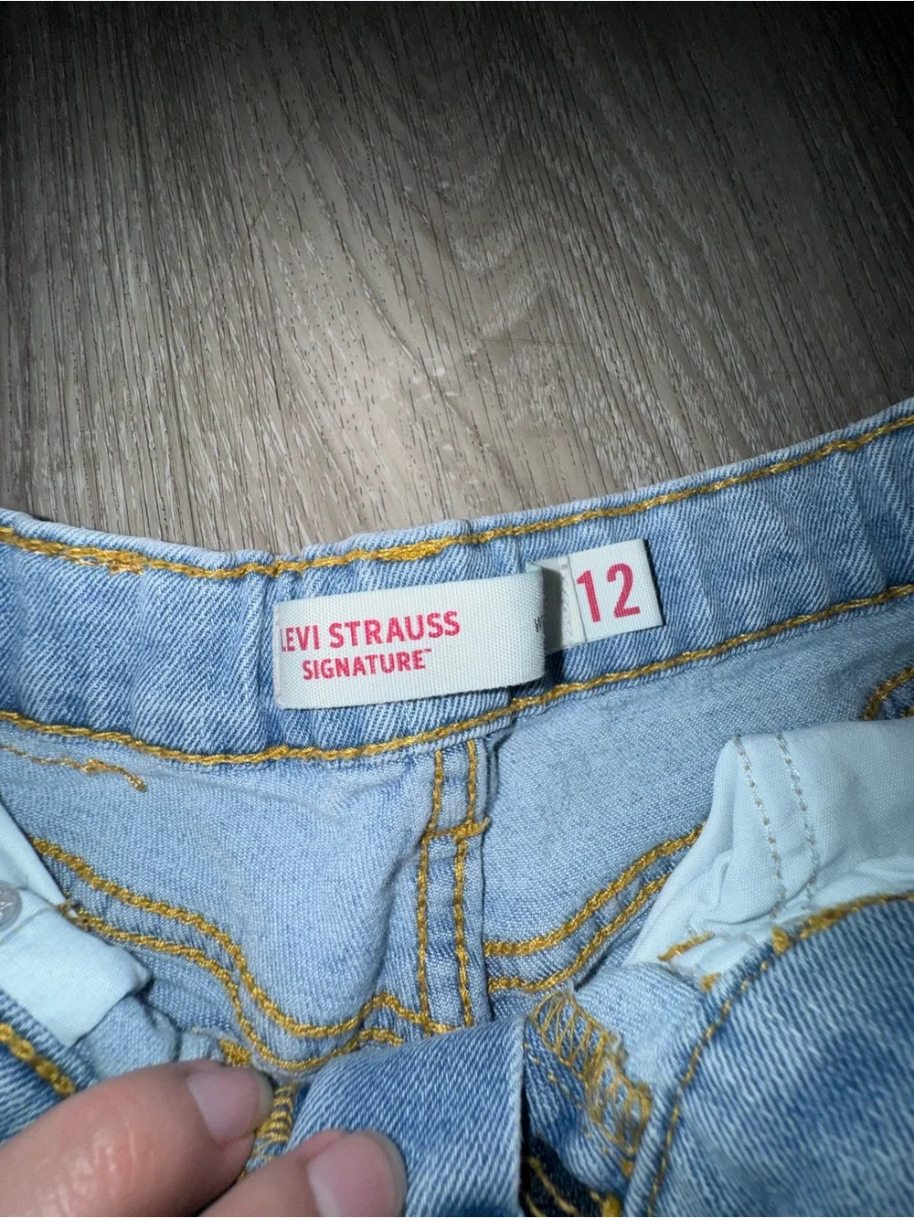 Levi's Light Blue Wide-Leg Jeans with Frayed Hem - Read Description